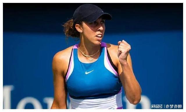 国队在进攻 国队在进攻